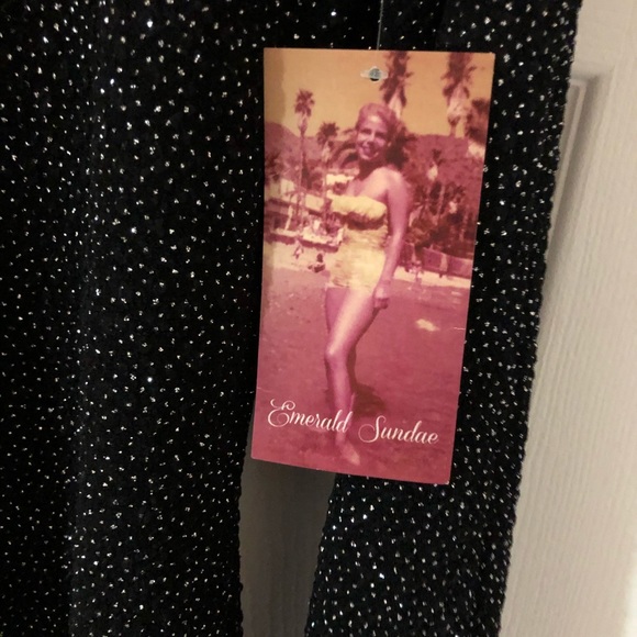 Emerald Sundae Mini Sparkle Fitted Dress - Picture 3 of 4